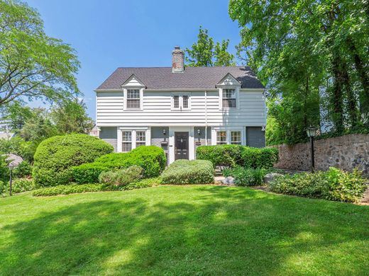 بيت مستقل ﻓﻲ Manhasset, Nassau County