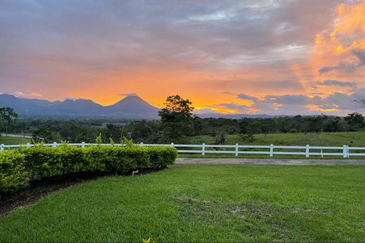 豪宅  San Carlos, Provincia de Limón