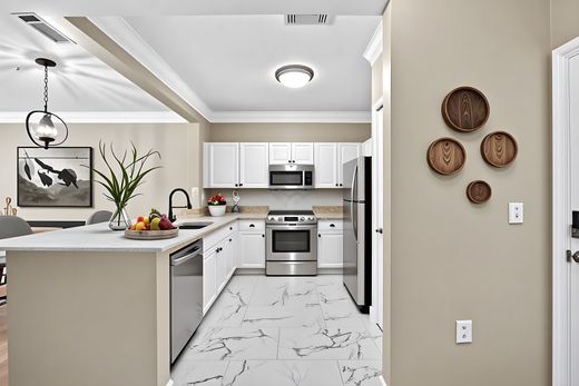 Apartment in Dunwoody, DeKalb County