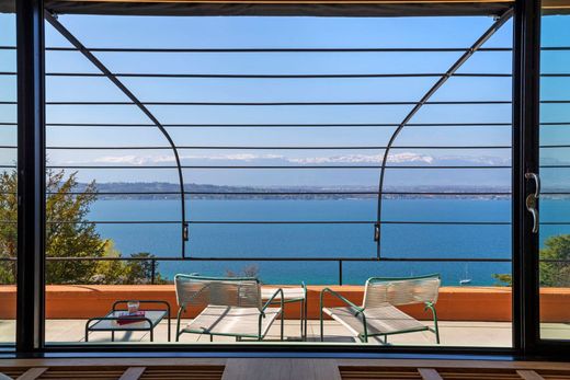 Detached House in Cologny, Geneva