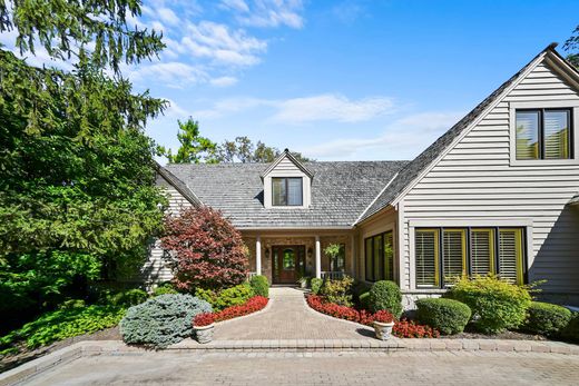 Detached House in North Barrington, Lake County