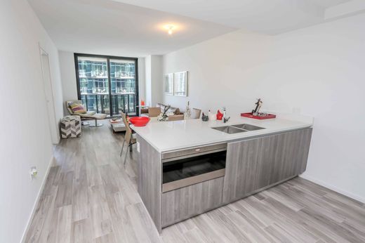 マイアミ, Miami-Dade Countyのアパートメント