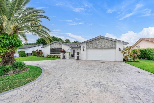 منزل ﻓﻲ Coral Springs, Broward County