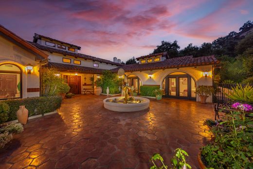 Luxury home in Ojai, Ventura County