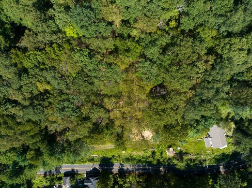 Land in Washington, Litchfield County