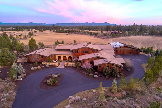 Luxury home in Bend, Deschutes County