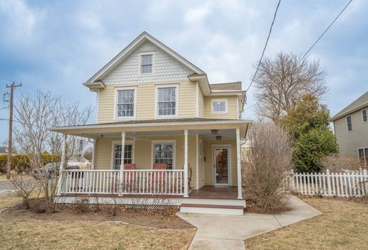 Detached House in West Cape May, Cape May County