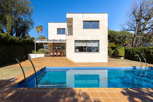 Detached House in Alella, Province of Barcelona