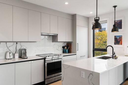 Apartment / Etagenwohnung in Boston, Suffolk County