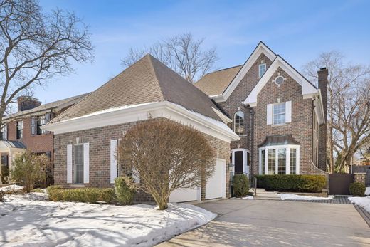 Detached House in Hinsdale, DuPage County