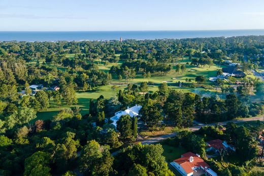 Detached House in Punta del Este, Punta Del Este