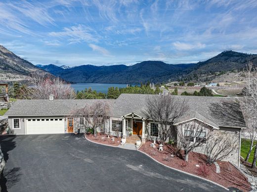 Detached House in Manson, Chelan County