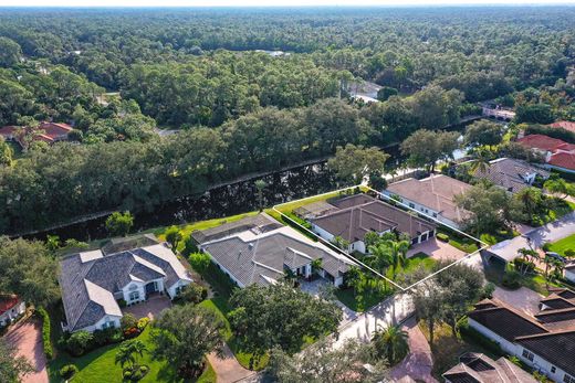 Detached House in Naples, Collier County