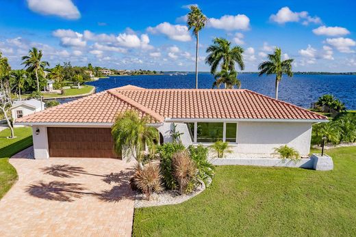 Detached House in Port Charlotte, Charlotte County