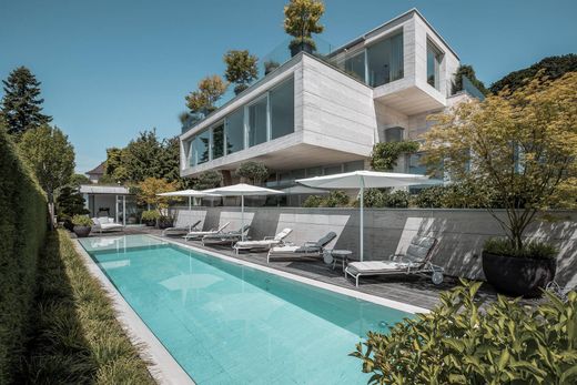 Detached House in Herrliberg, Bezirk Meilen