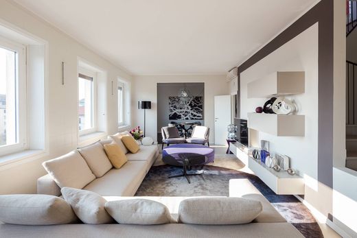 Appartamento a Milano, Lombardia