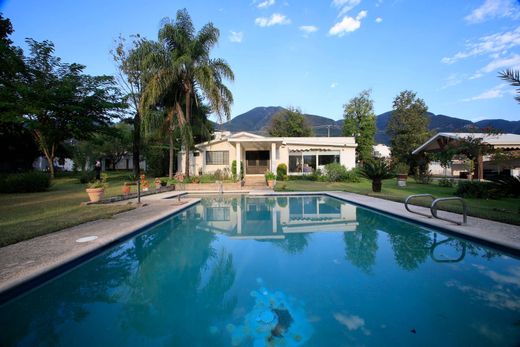 Casa Independente - Monterrei, Monterrey