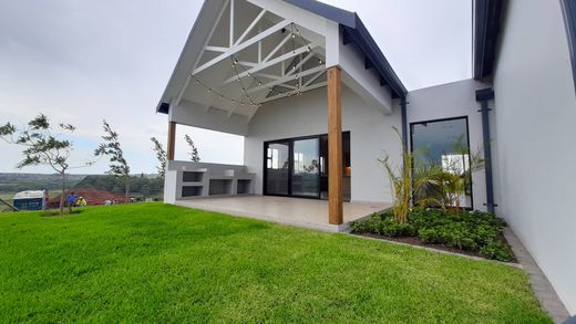 بيت مستقل ﻓﻲ Ballito, iLembe District Municipality