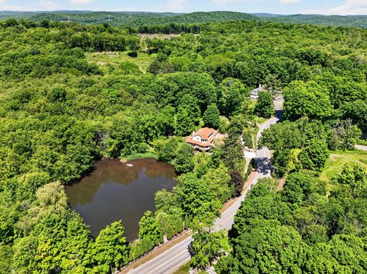 Einfamilienhaus in Mahopac, Putnam County