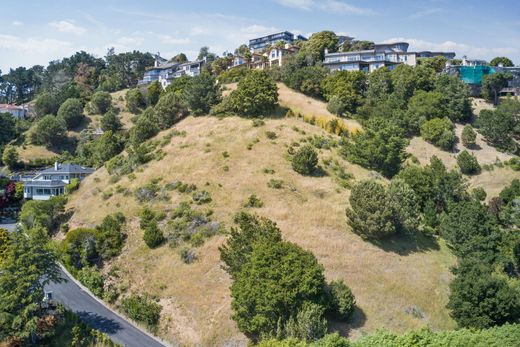 Land in Tiburon, Marin County