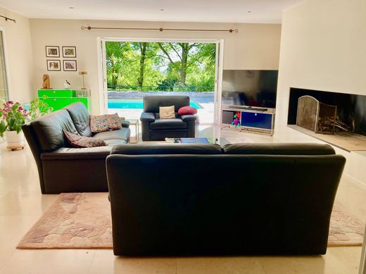 Detached House in Toulouse, Upper Garonne