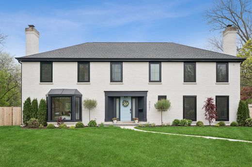 Detached House in Wilmette, Cook County