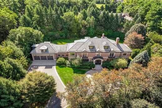 Detached House in Brookline, Norfolk County