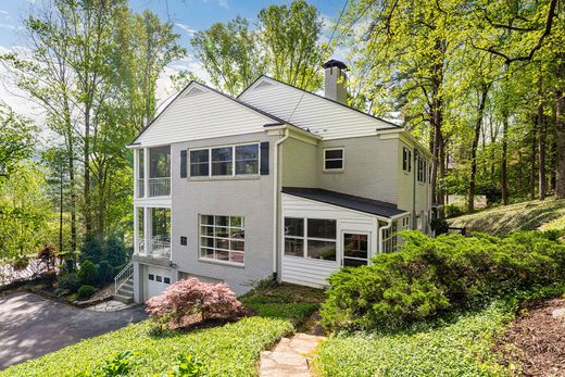 Einfamilienhaus in Asheville, Buncombe County
