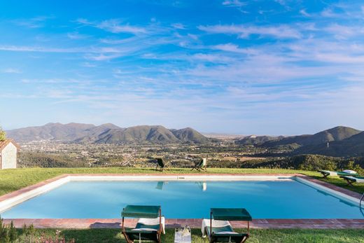 단독 저택 / Lucca, Provincia di Lucca