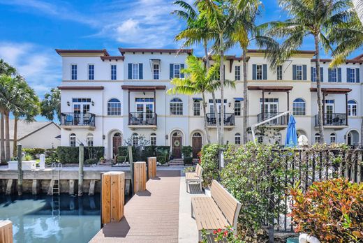 Townhouse - Boynton Beach, Palm Beach County