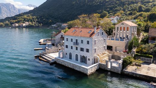 Luxury home in Kotor