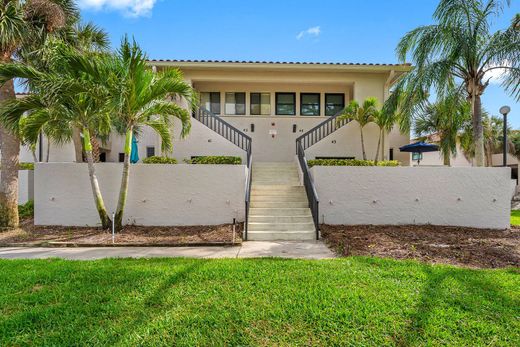 Daire Tarpon Springs, Pinellas County
