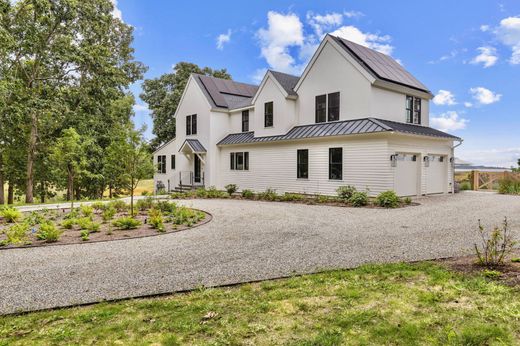 Detached House in Stonington, New London County