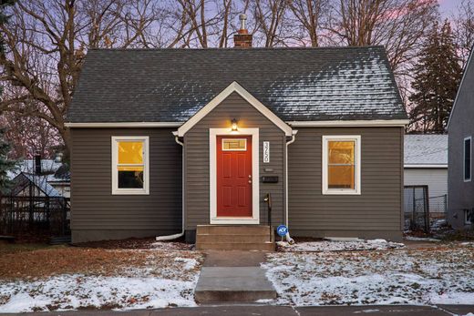 Detached House in Minneapolis, Hennepin County