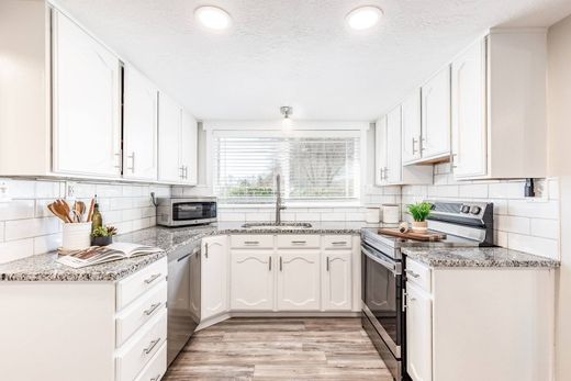 Detached House in Riverton, Salt Lake County