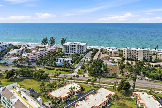 Luxury home in Longboat Key, Manatee County