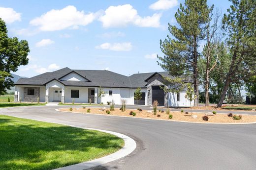 Country House in Wellsville, Cache County