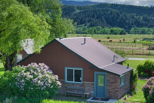 Luxury home in Irwin, Bonneville County