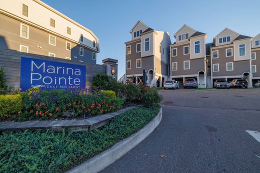 Квартира, East Rockaway, Nassau County