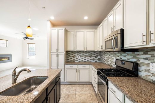 Luxe woning in Cave Creek, Maricopa County