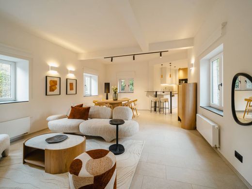 Dom jednorodzinny w Woluwe-Saint-Pierre, Bruxelles-Capitale