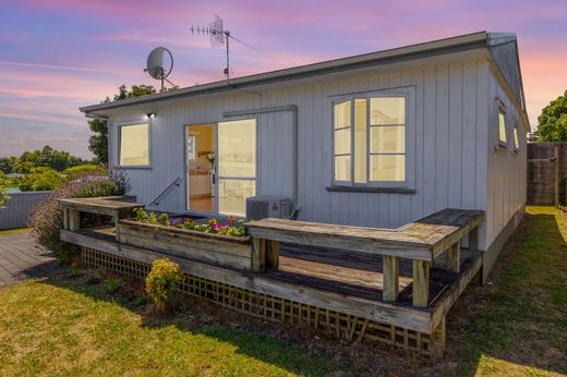 Vrijstaand huis in Taupo, Taupo District