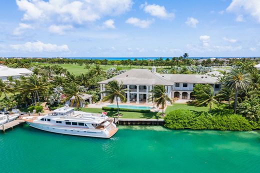 Einfamilienhaus in Paradise Island, New Providence District