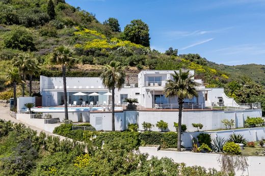 Villa in Letojanni, Province of Messina