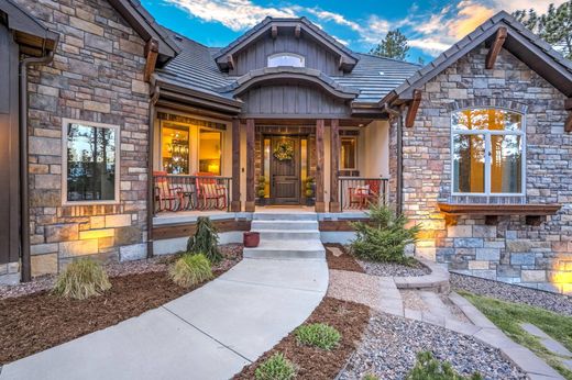 Luxury home in Colorado Springs, El Paso County