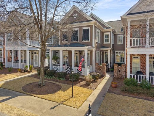 Luxury home in Greenville, Greenville County