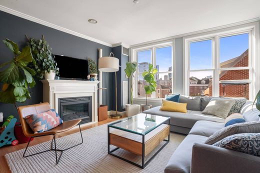 Apartment in Boston, Suffolk County