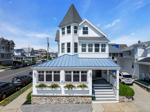 Detached House in Bradley Beach, Monmouth County