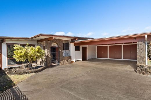 Luxury home in Koloa, Kauai County