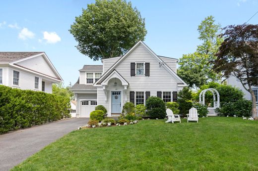 Detached House in Rye, Westchester County
